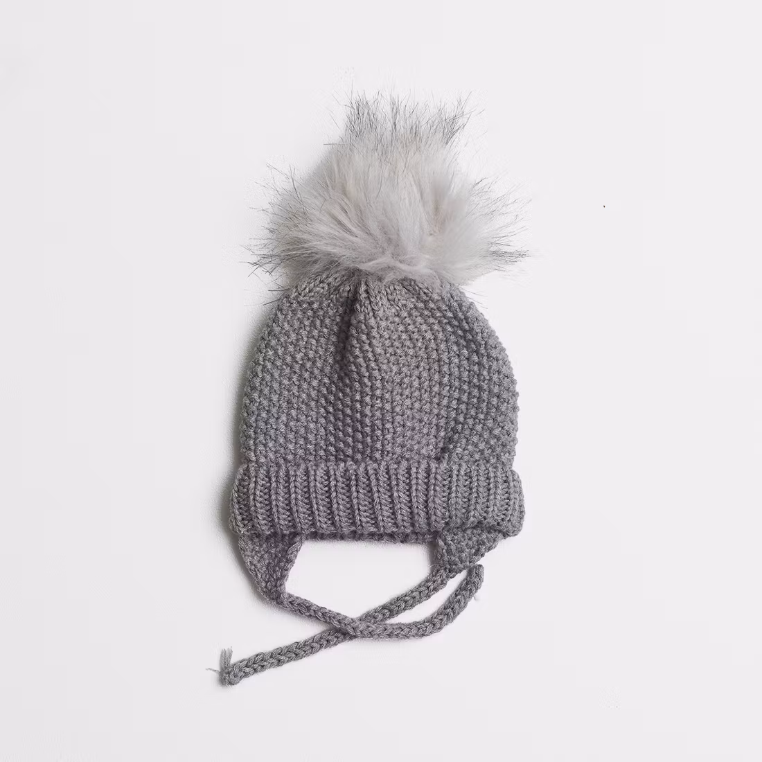 Fodrad stickad mössa - Storlek 42/44