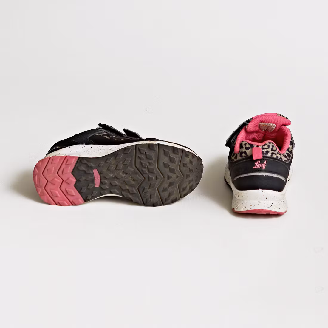 Sneakers - Leaf - Storlek 31
