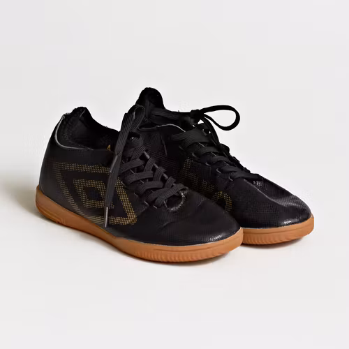 Träningsskor - Umbro - Storlek 33