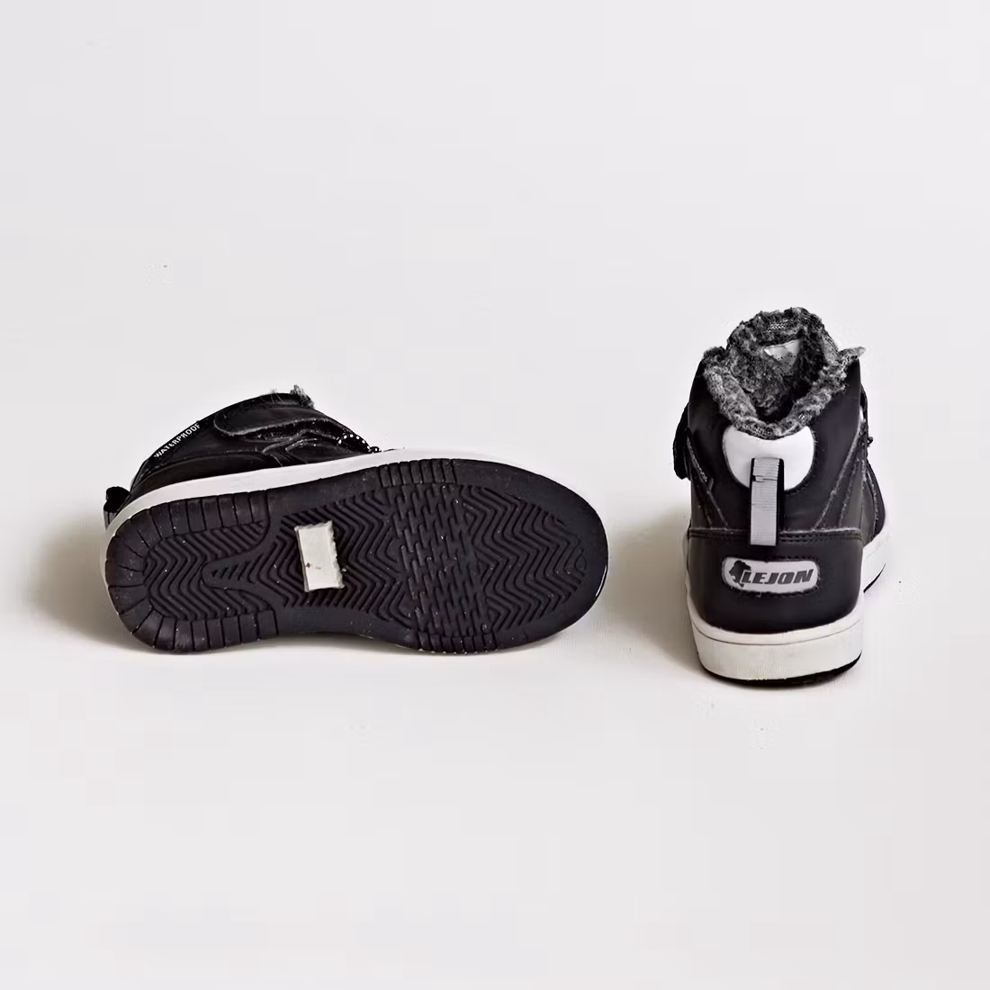 Fodrade sneakers - Lejon - Storlek 28