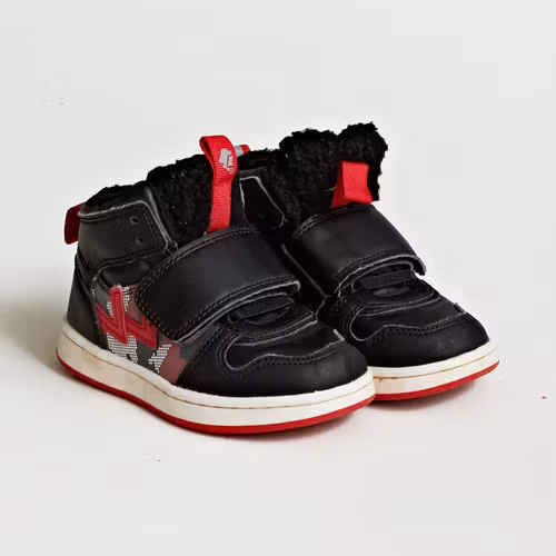Fodrade sneakers - Lejon - Storlek 24