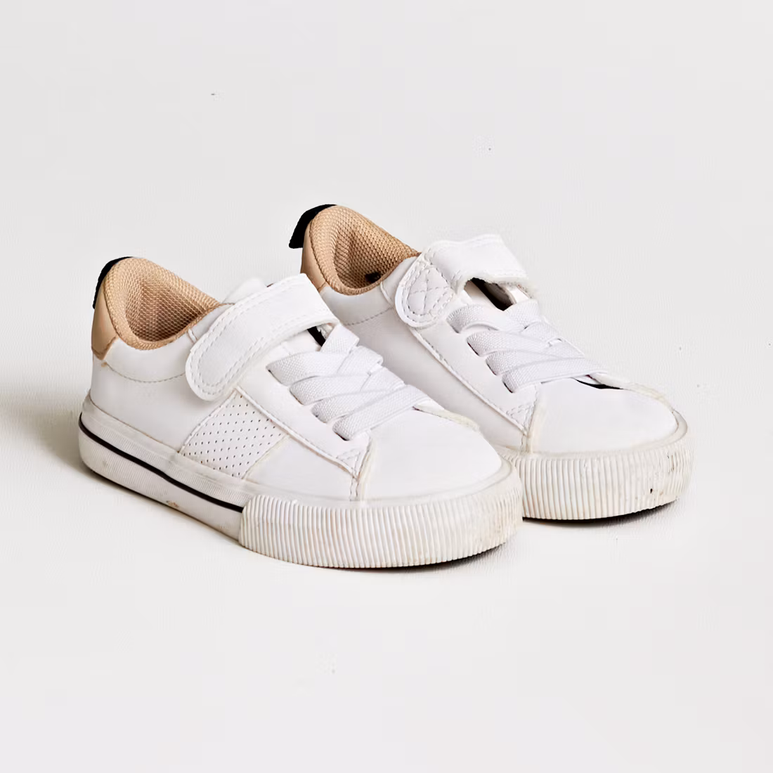Sneakers - H&M - Storlek 24