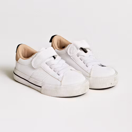 Sneakers - H&M - Storlek 24