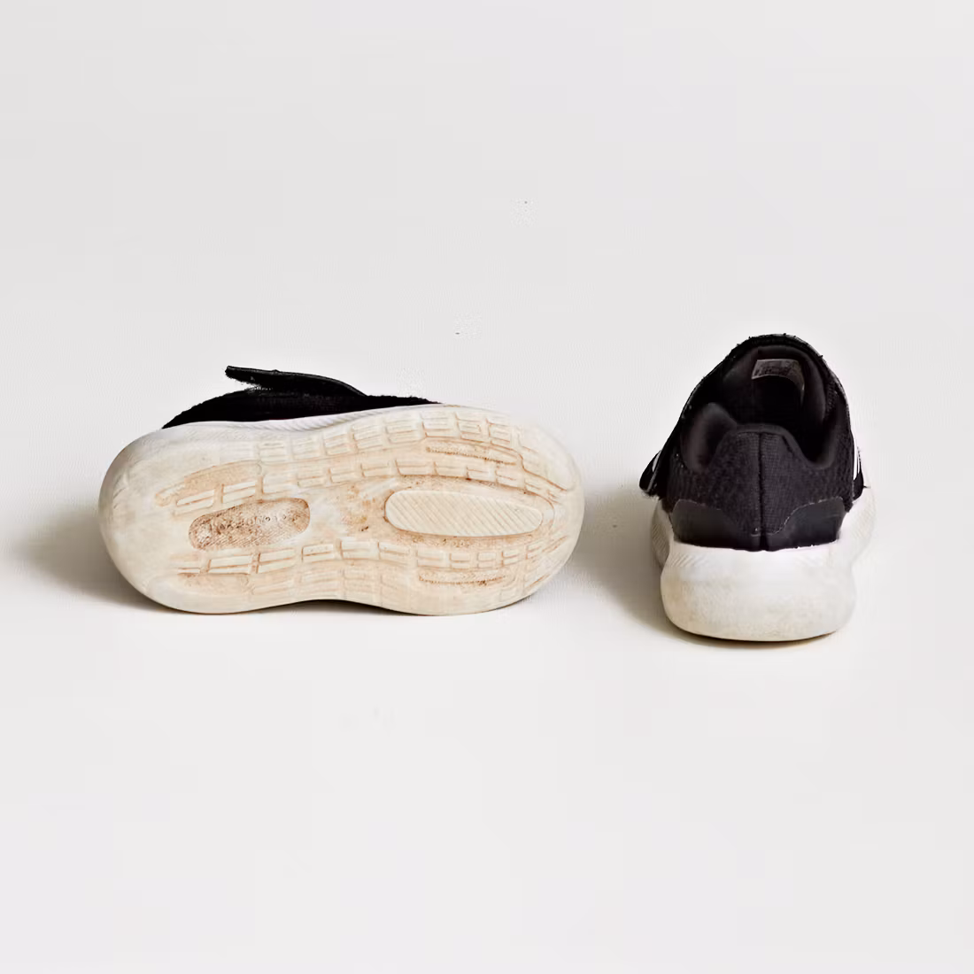 Sneakers - Adidas - Storlek 21