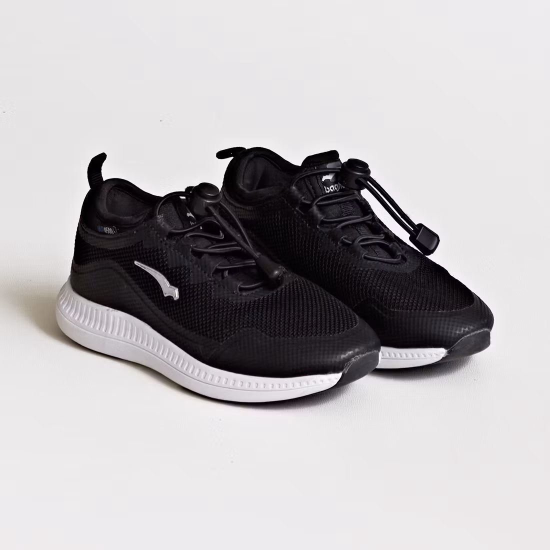 Sneakers - Bagheera - Storlek 31