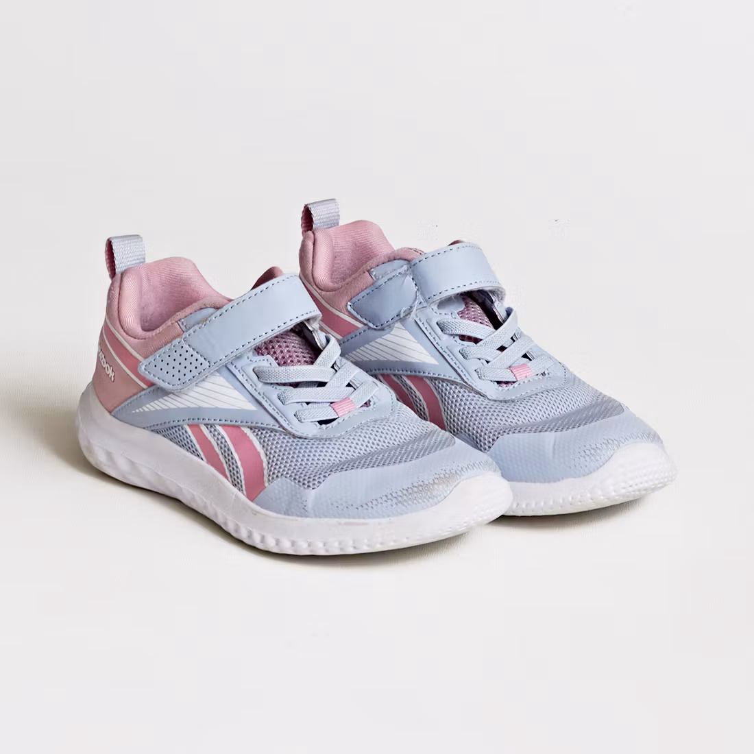 Sneakers - Reebok - Storlek 31,5