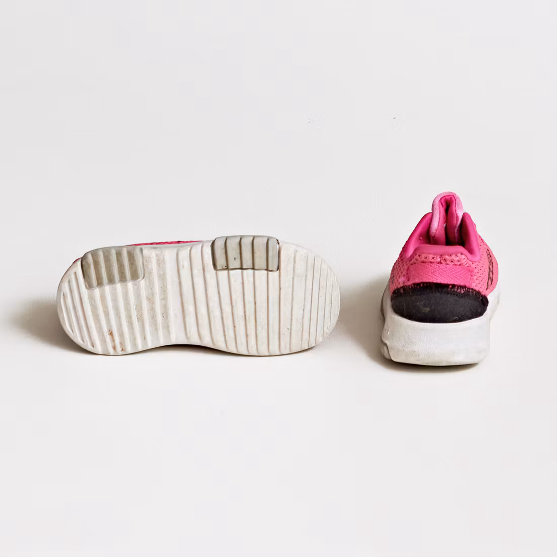 Sneakers - Adidas - Storlek 22