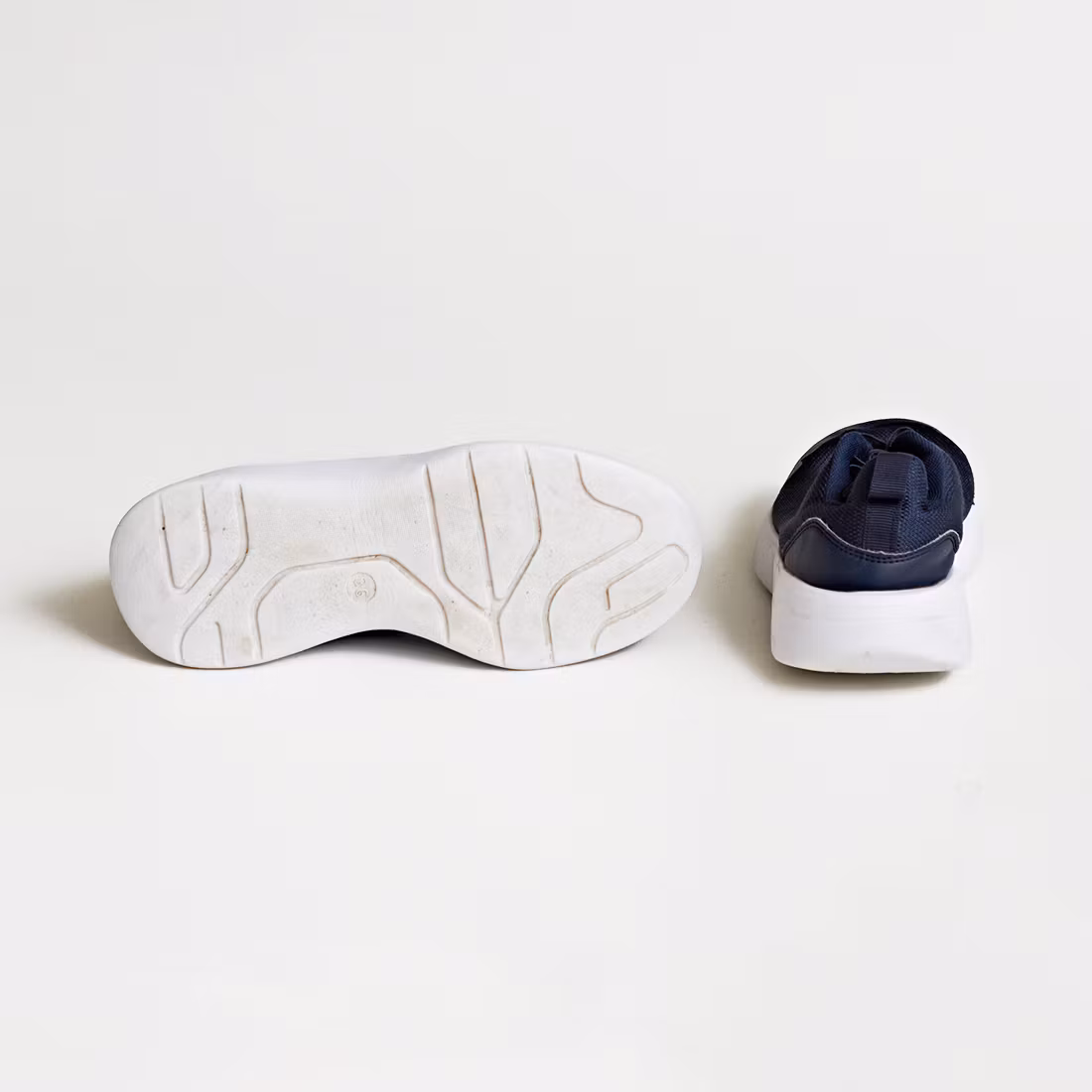 Sneakers - Lejon - Storlek 36