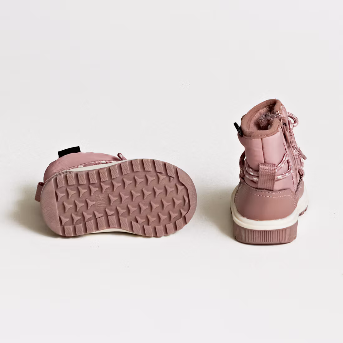 Vinterskor - H&M - Storlek 18/19