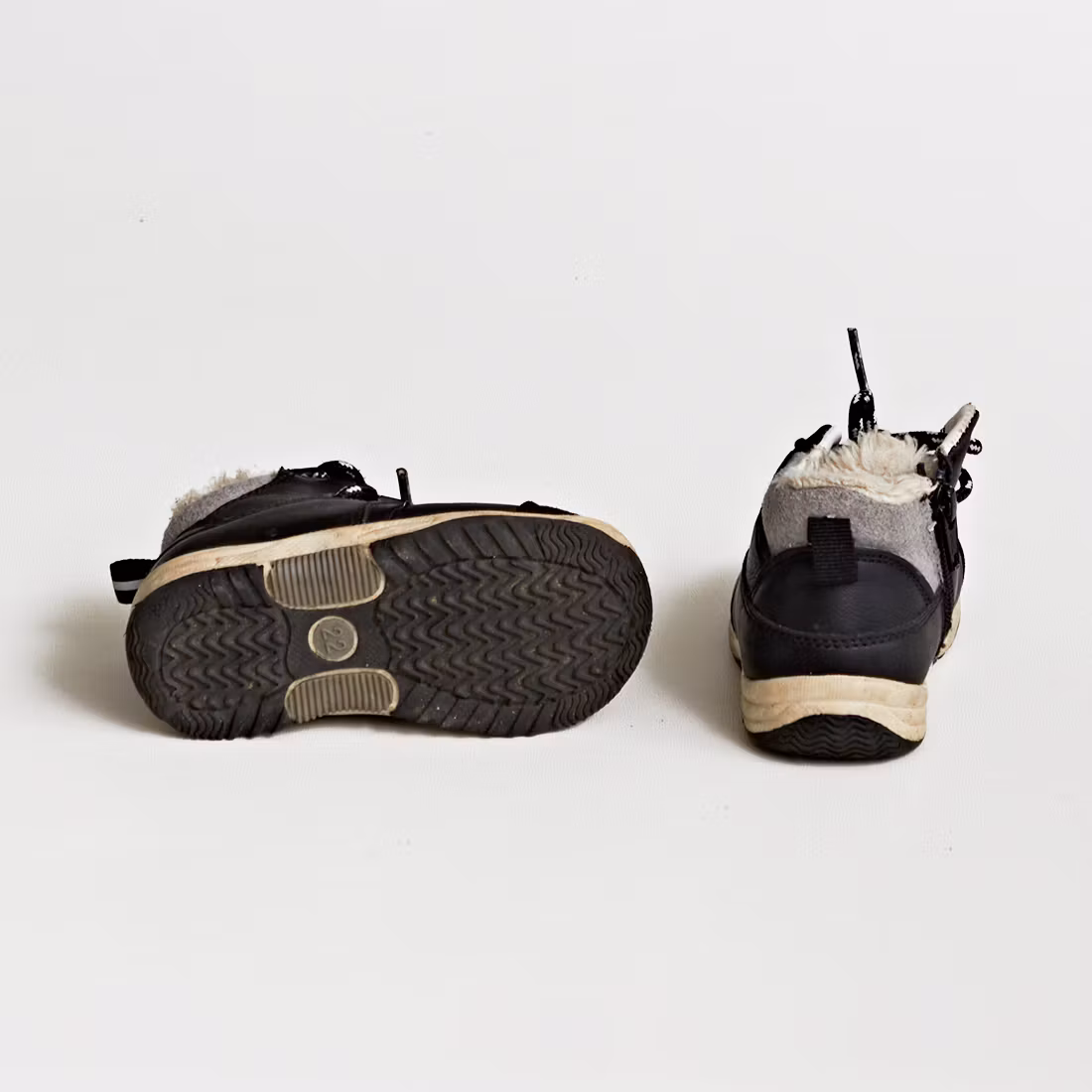 Fodrade sneakers - Mino - Storlek 22