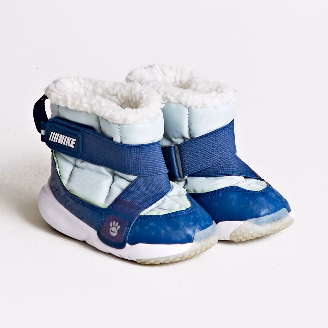 Vinterkängor - Nike - Storlek 23,5