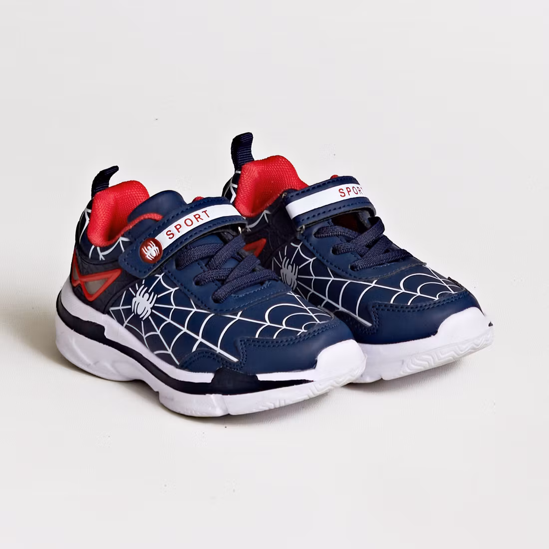 Sneakers - Storlek 28