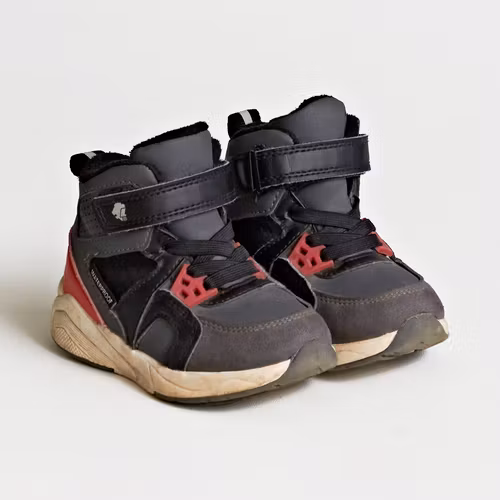 Sneakers - Lejon - Storlek 23