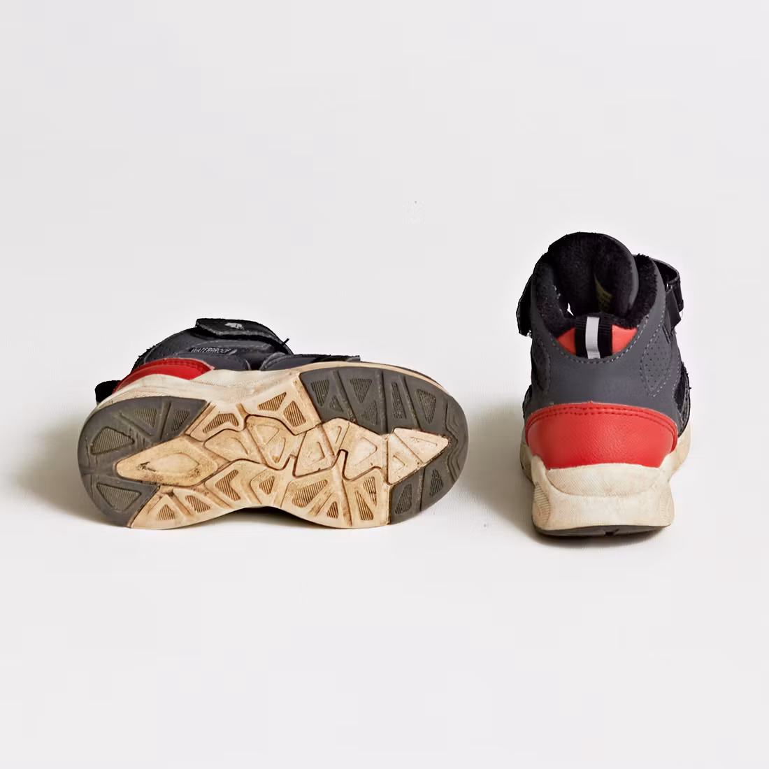 Sneakers - Lejon - Storlek 23