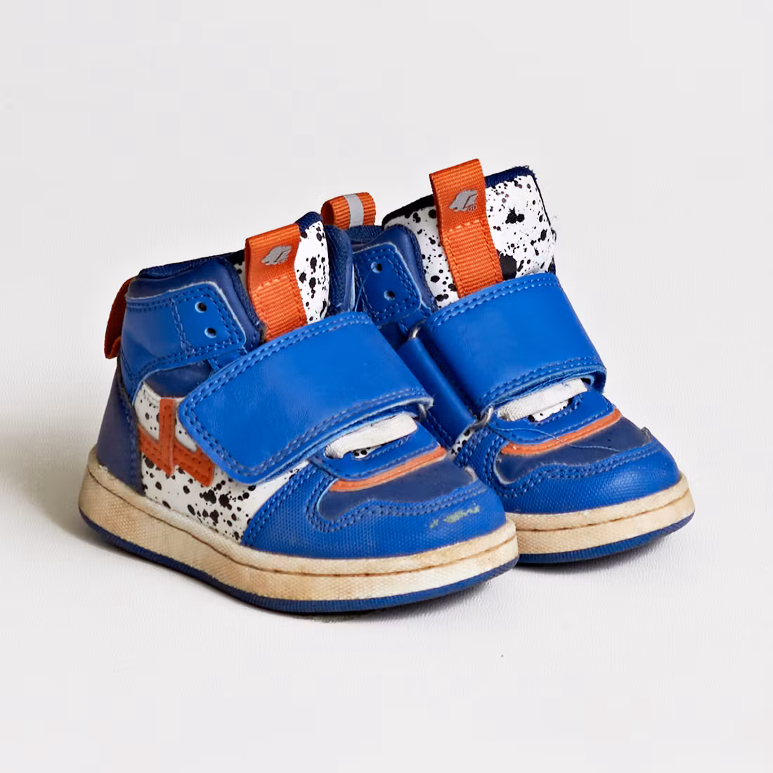 Sneakers - Lejon - Storlek 20