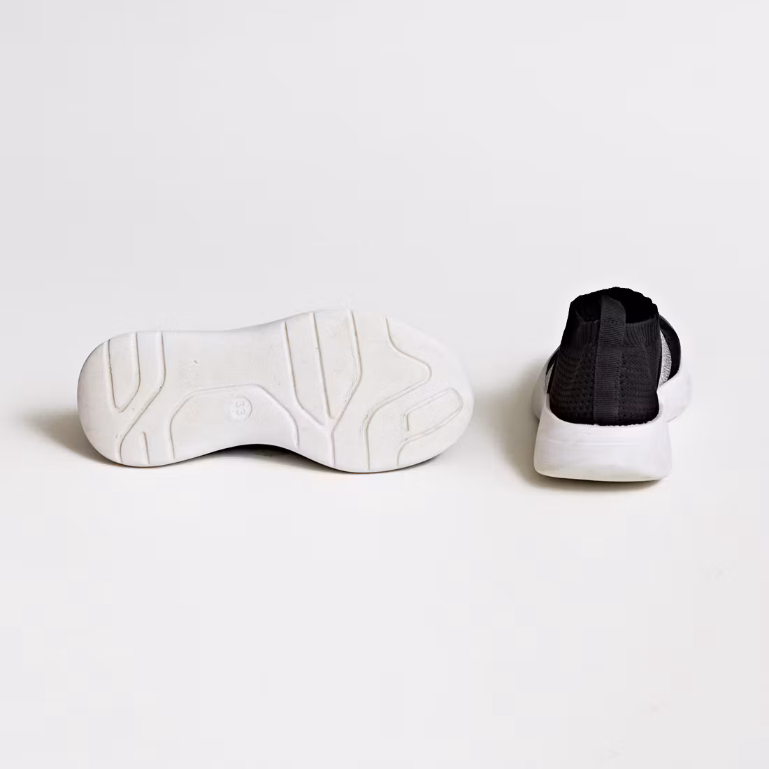 Sneakers - Storlek 33