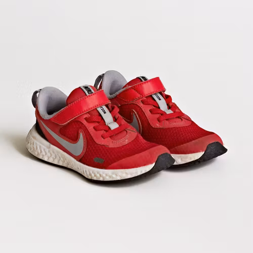 Sneakers - Nike - Storlek 28,5