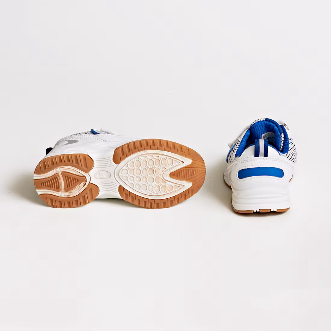 Sneakers - Lejon - Storlek 30