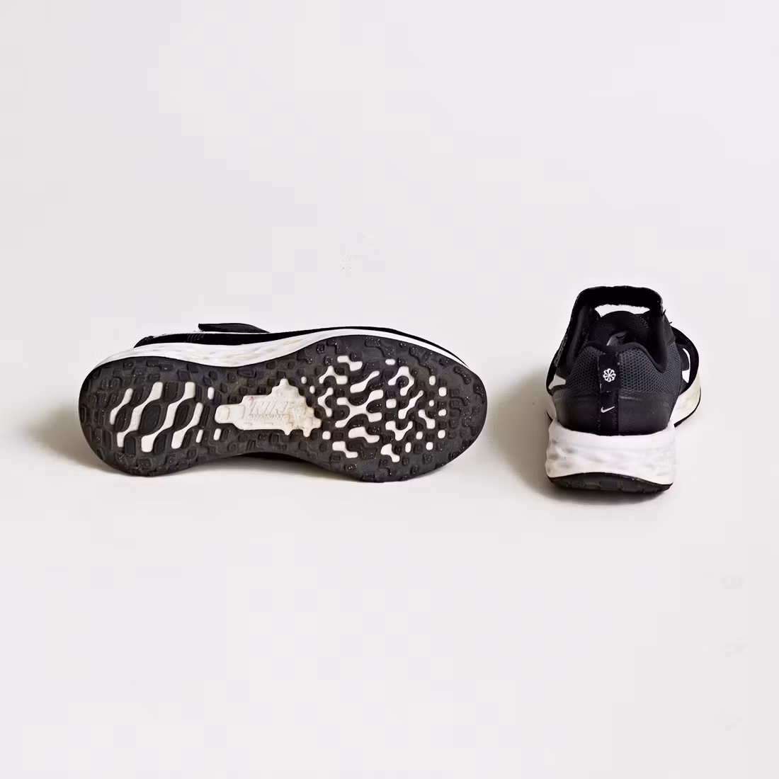Sneakers - Nike - Storlek 33
