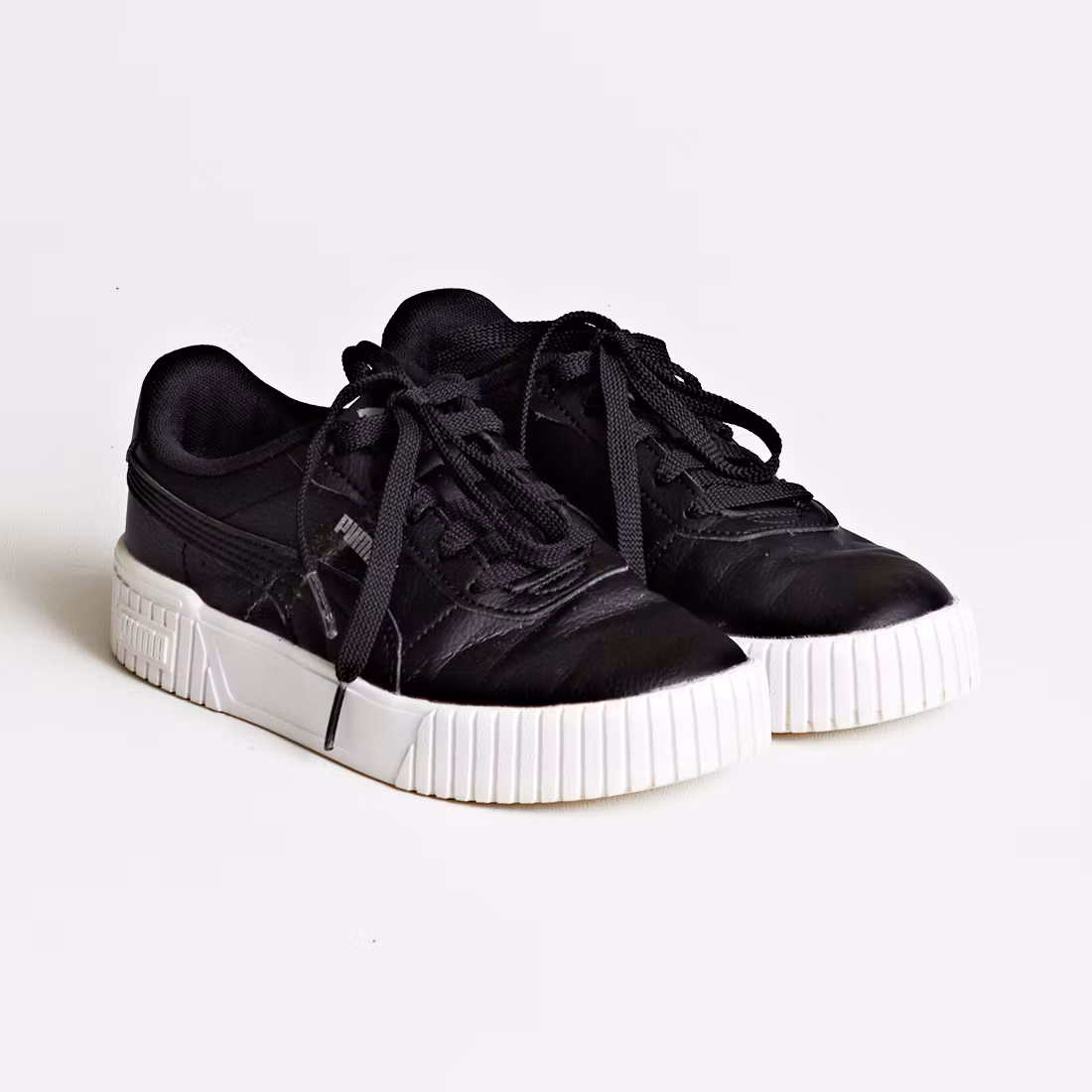 Sneakers - Puma - Storlek 34