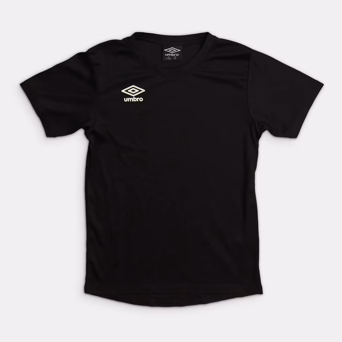 T-shirt - Umbro - Storlek 140