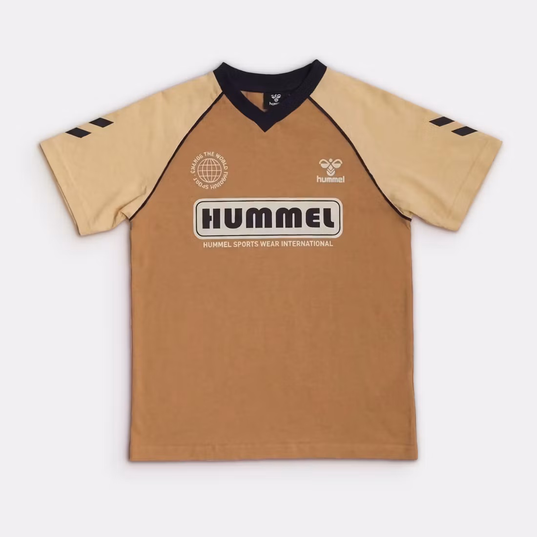 T-shirt - Hummel - Storlek 140