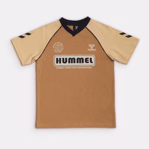 T-shirt - Hummel - Storlek 140