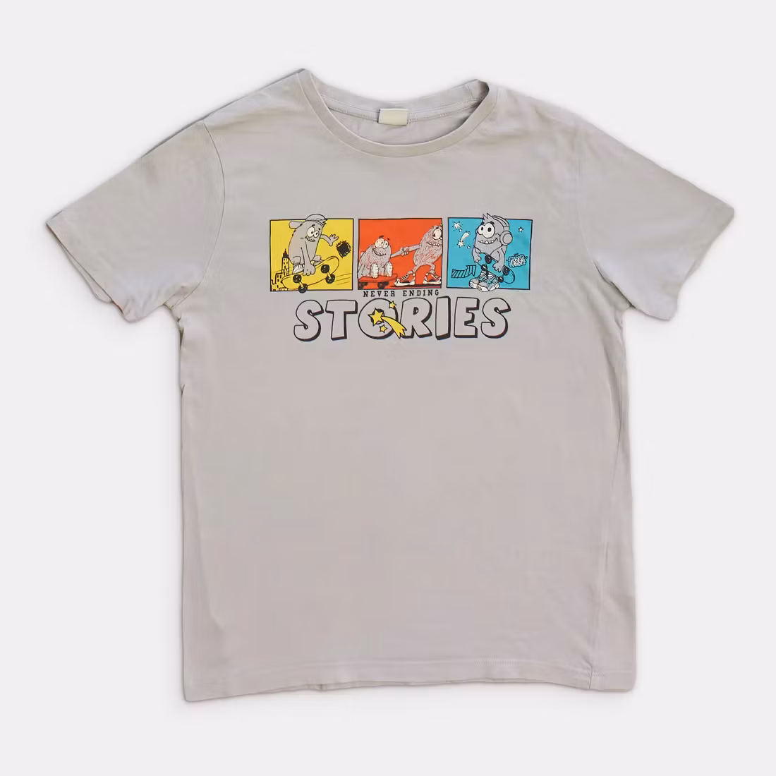 T-shirt - Storlek 128