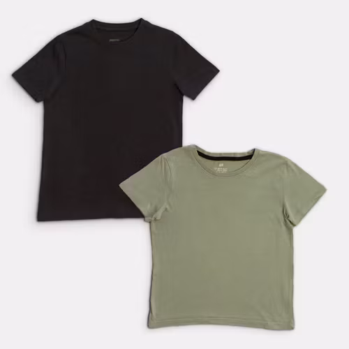 T-shirts - H&M - Storlek 122/128