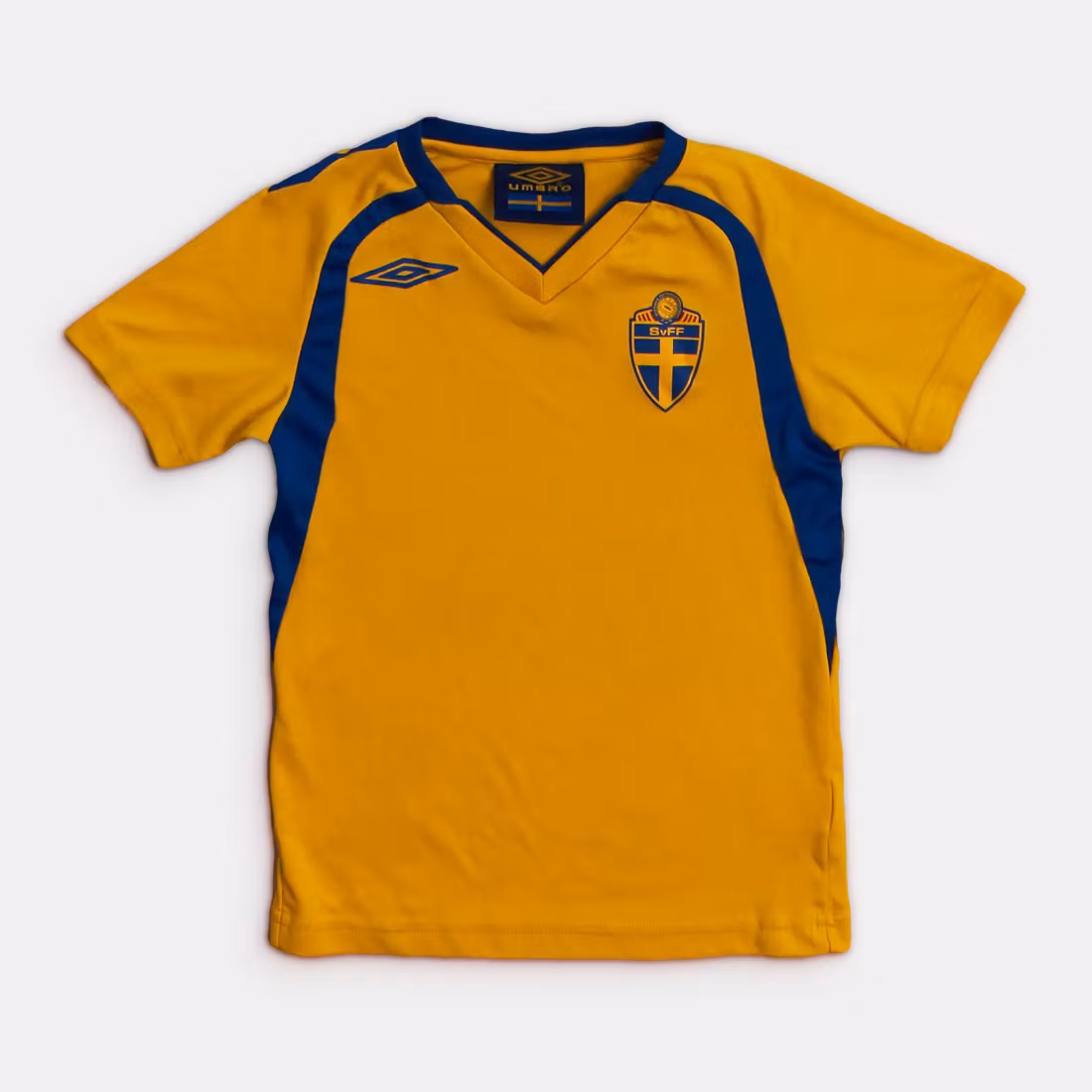 T-shirt - Umbro - Storlek 110/116