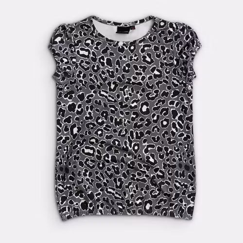T-shirt - Storlek 122/128