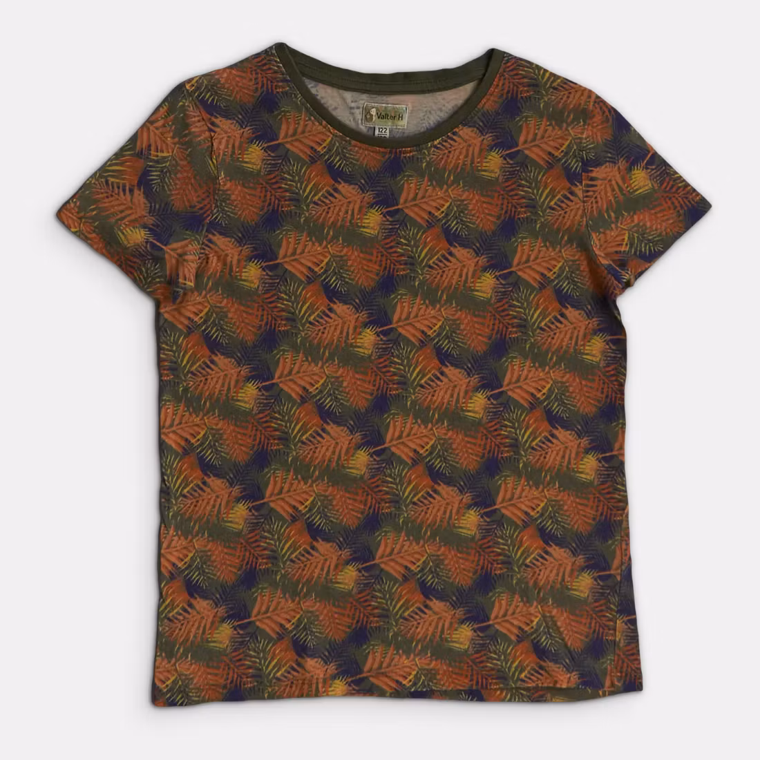 T-shirt - Storlek 122
