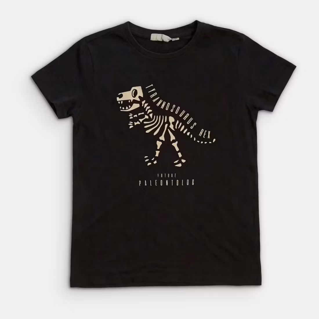 T-shirt - Storlek 122/128