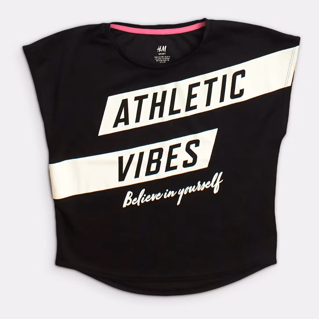 T-shirt - H&M - Storlek 122/128