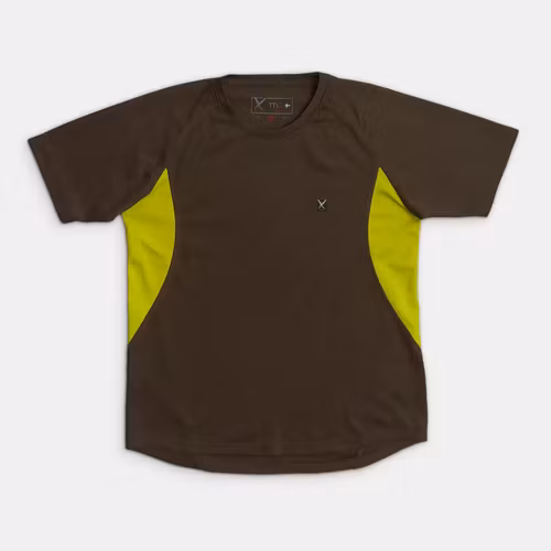 T-shirt - Storlek 140