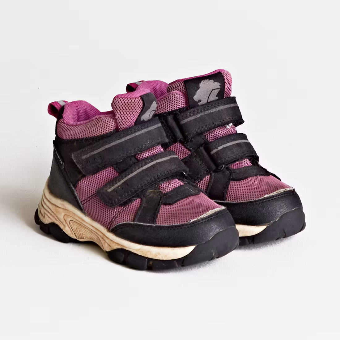 Sneakers - Lejon - Storlek 25