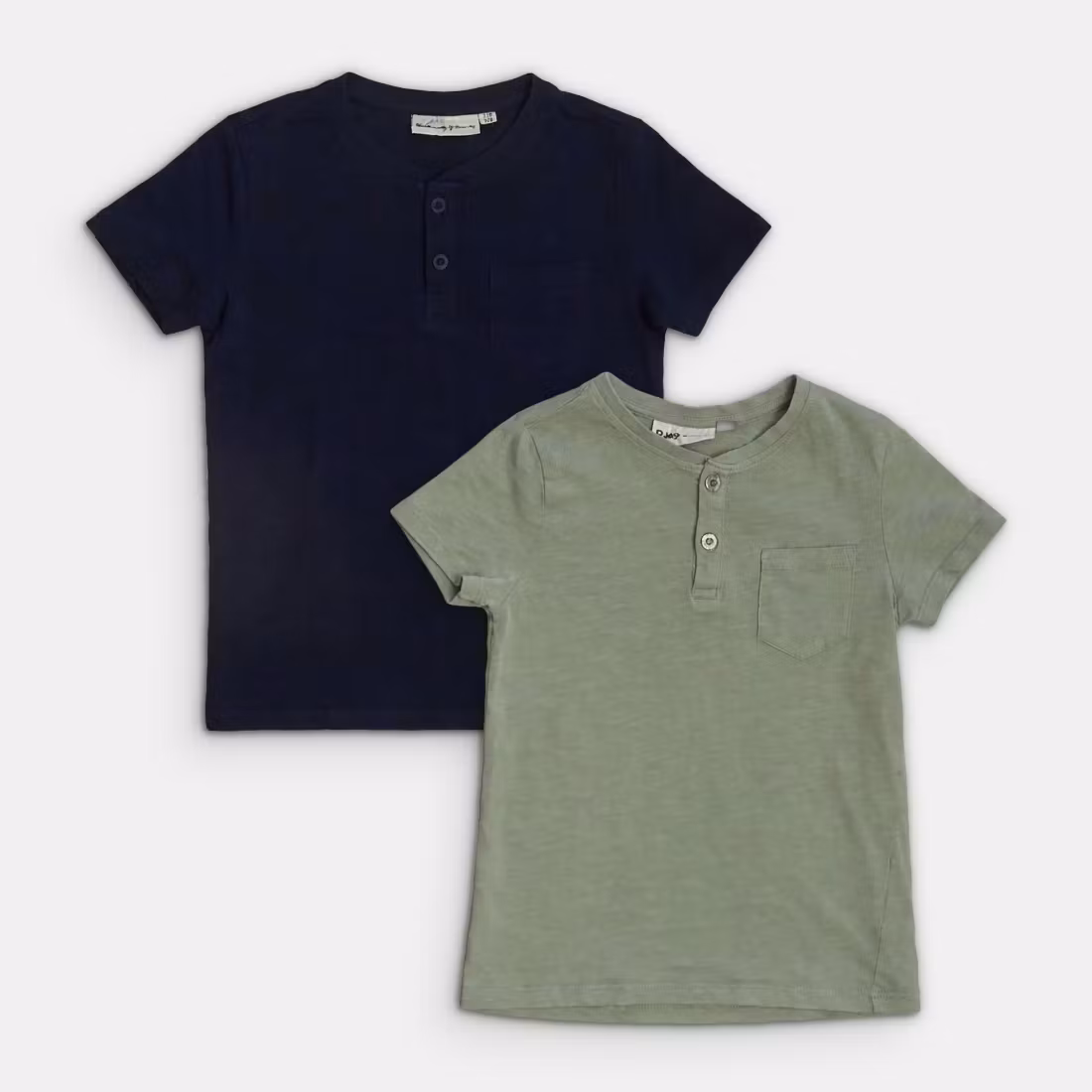 T-shirts - Storlek 110/116