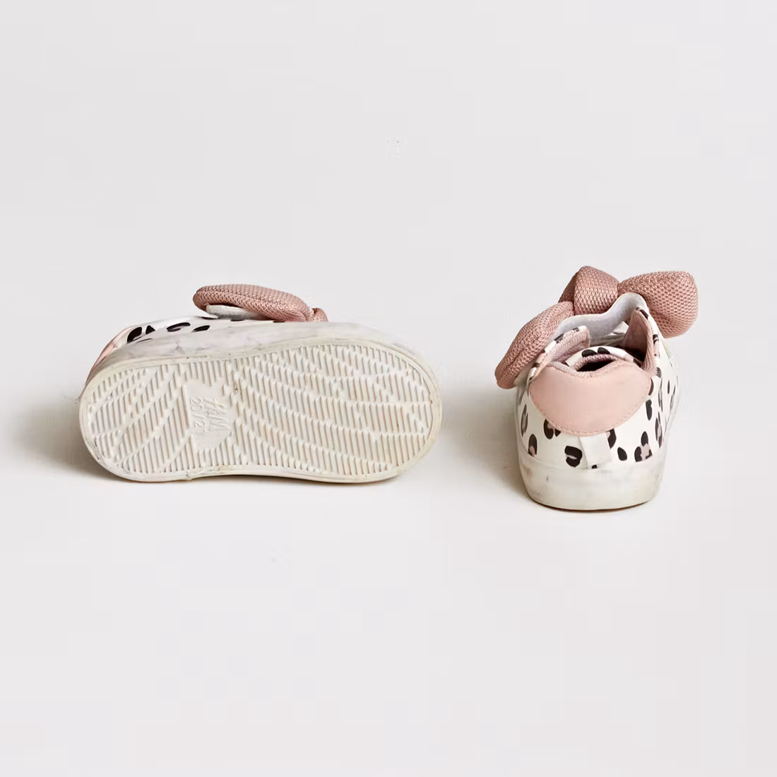 Sneakers - H&M - Storlek 20/21