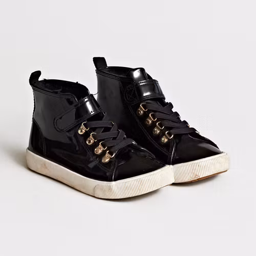 Fodrade sneakers - H&M - Storlek 30