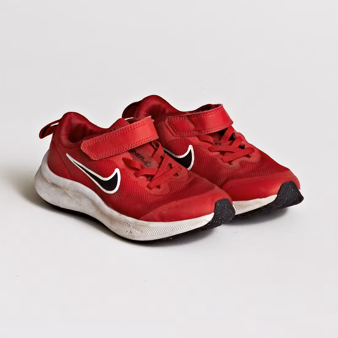 Sneakers - Nike - Storlek 30