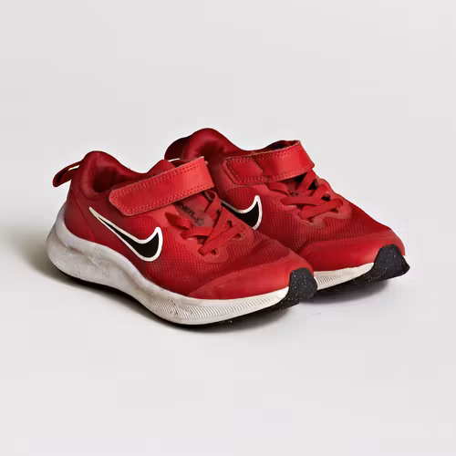 Sneakers - Nike - Storlek 30