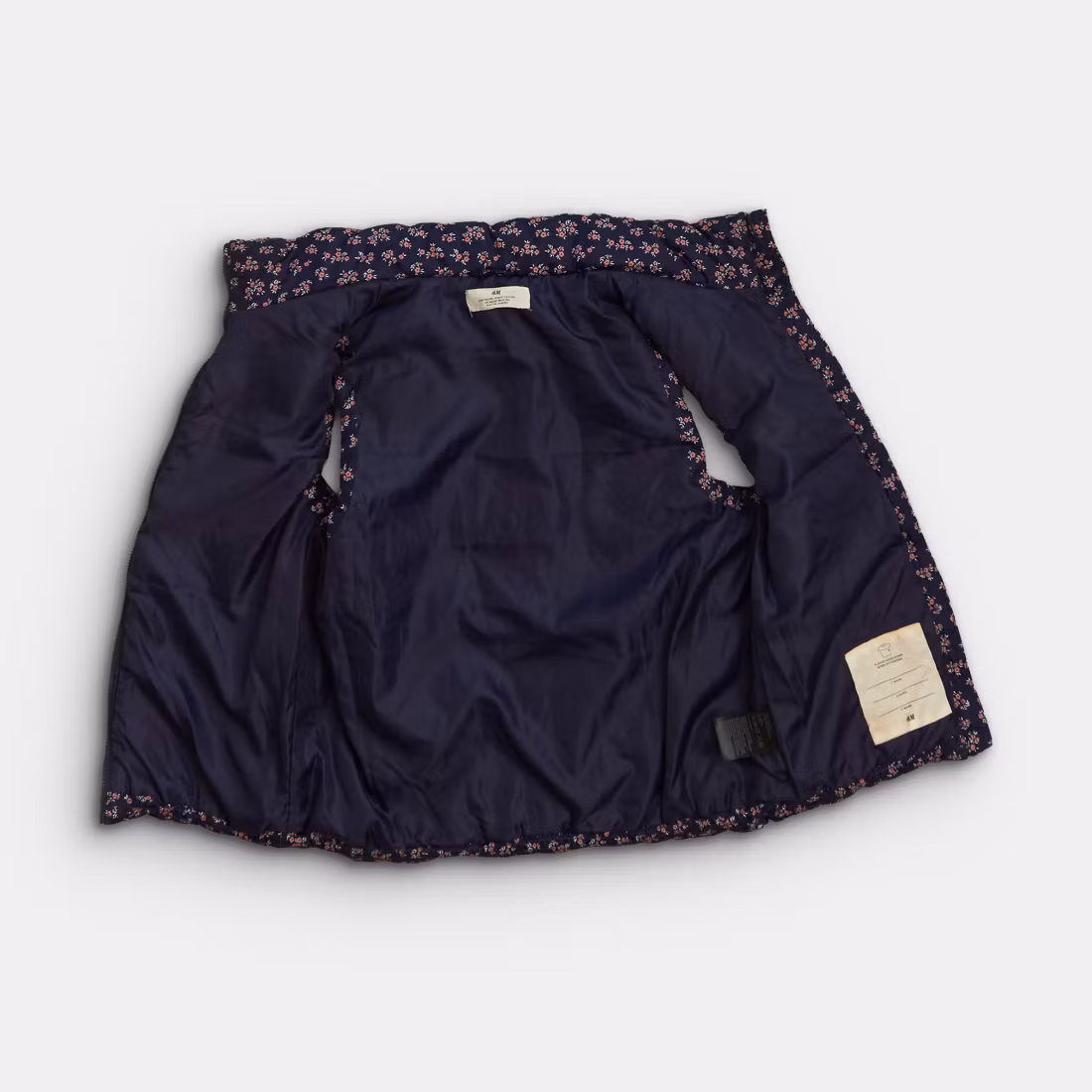 Väst - H&M - Storlek 134/140