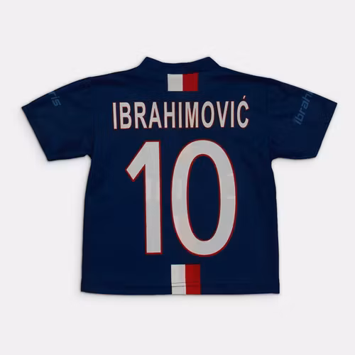 T-shirt - Storlek 104