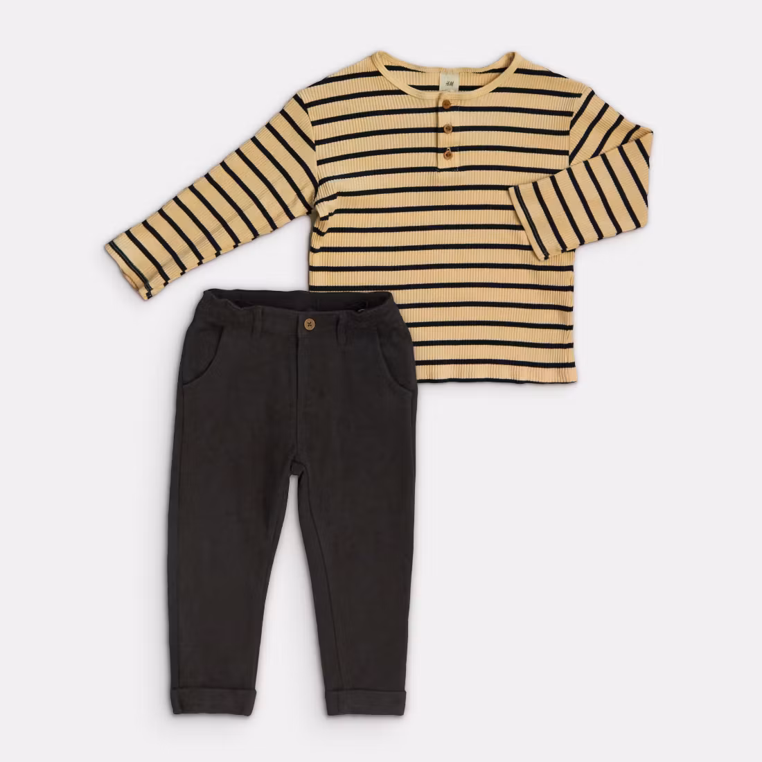 Kit - H&M / Newbie - Storlek 92