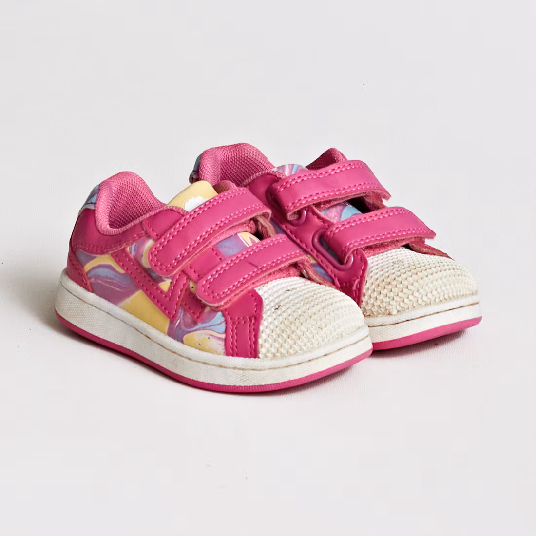 Sneakers - Lejon - Storlek 22