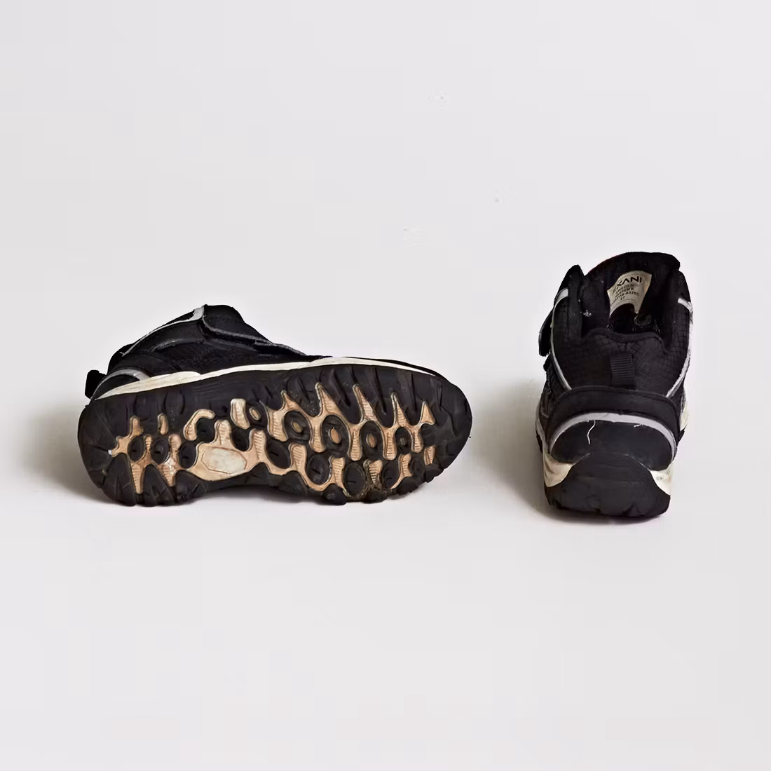 Sneakers - Storlek 27