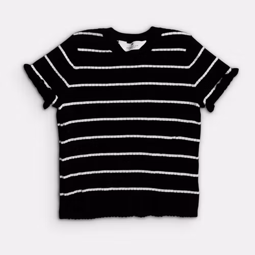 T-shirt - H&M - Storlek 122/128