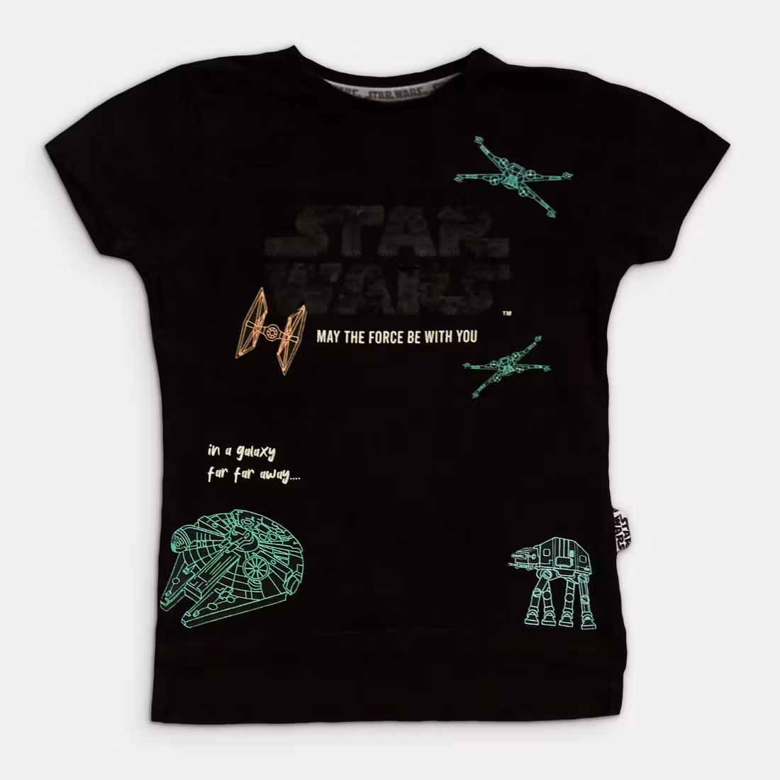 T-shirt - Storlek 122