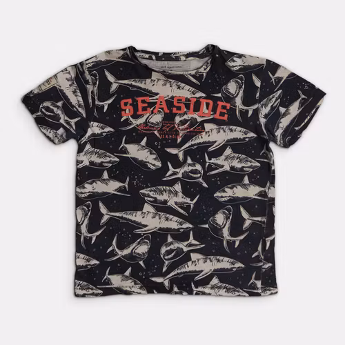 T-shirt - Storlek 128