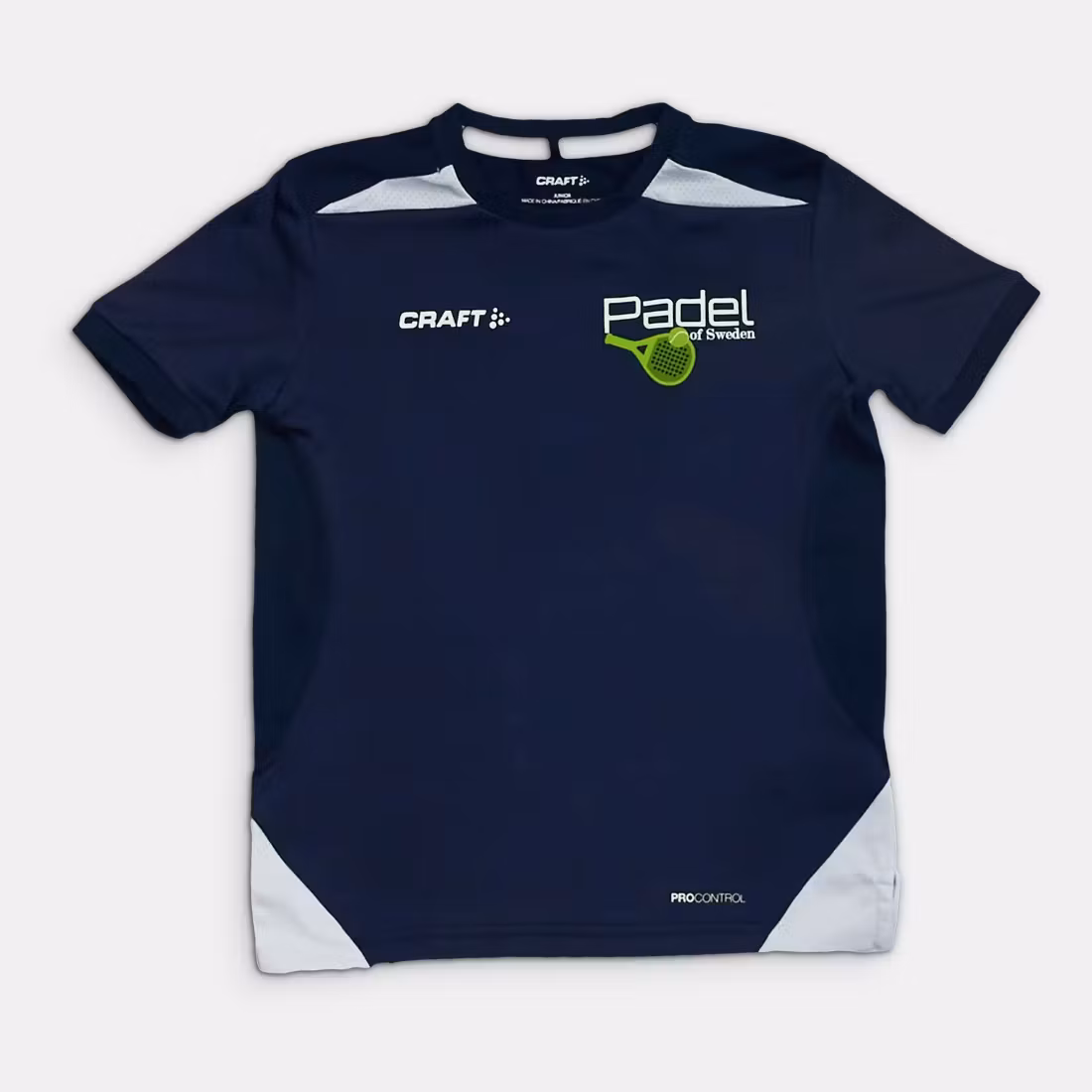 T-shirt - Storlek 122/128